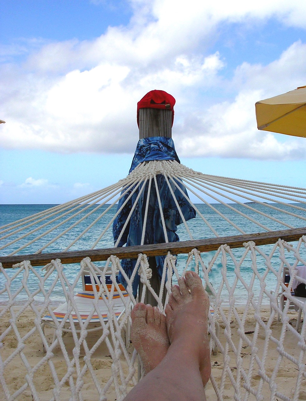 Image - beach hammock toes sand sea relax