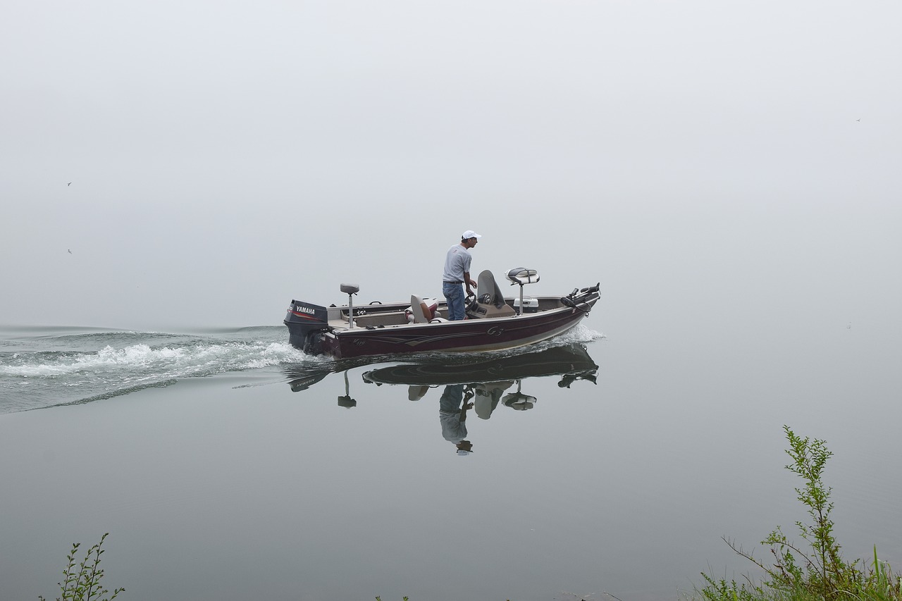 Image - foggy morning fisherman lake nature