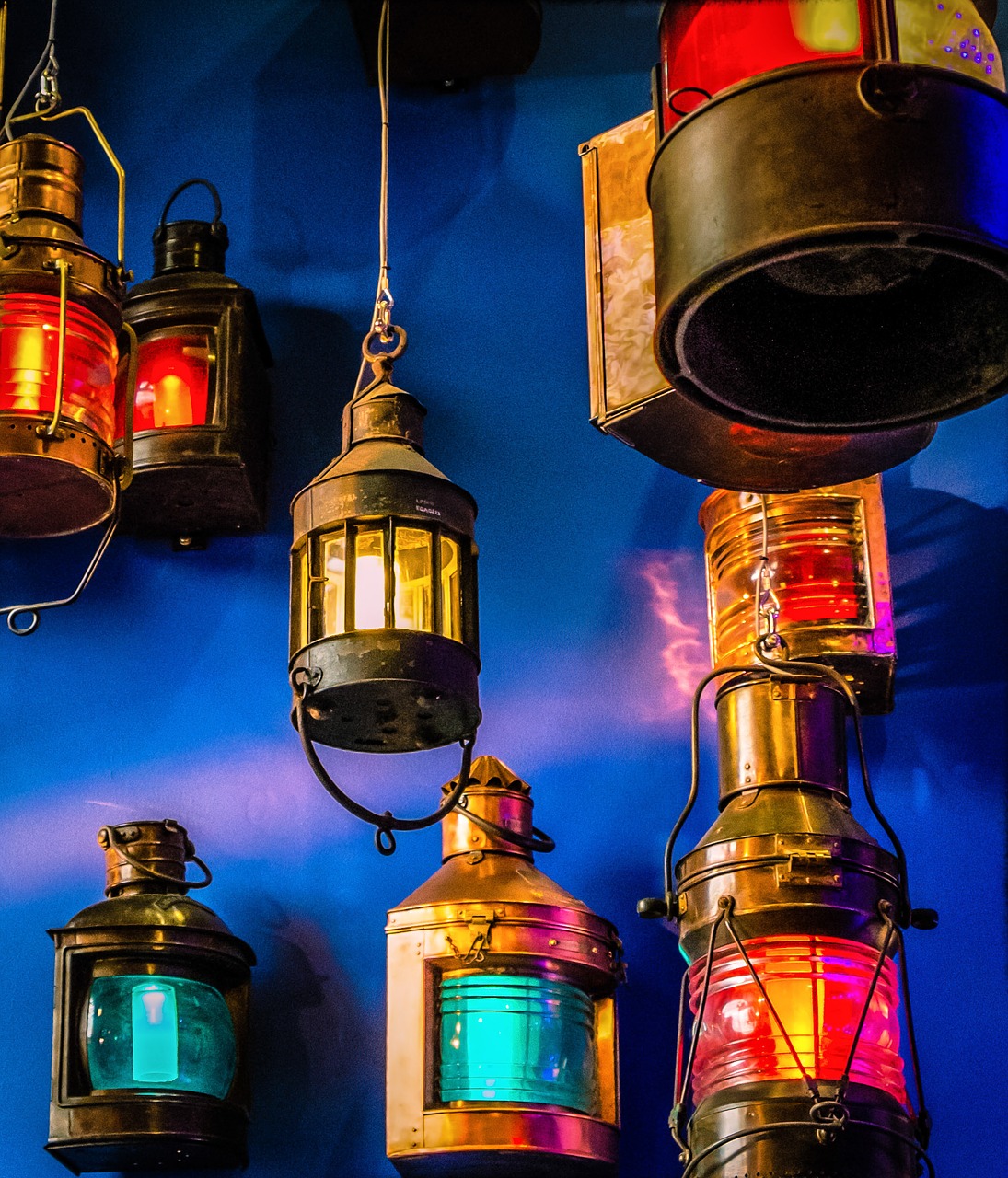 Image - lanterns color colorful illuminated