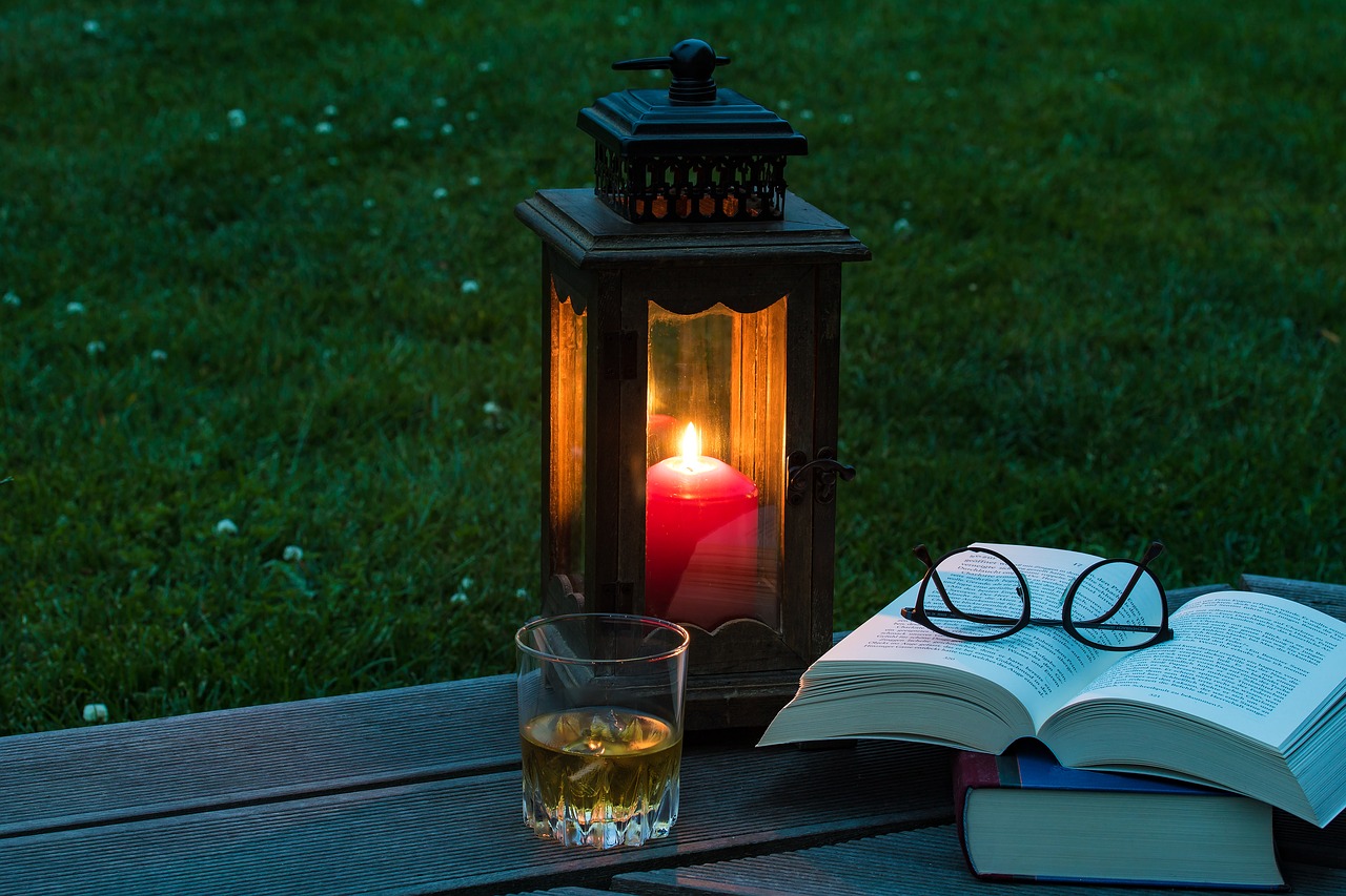 Image - lantern books alcoholic beverage