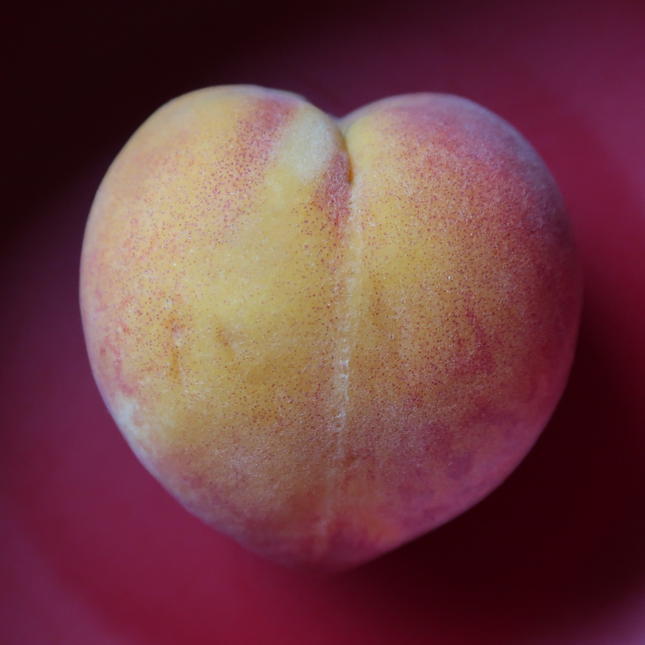 Image - peach heart gradient