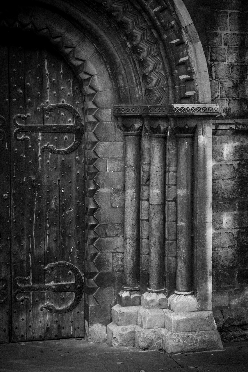 Image - door ancient black and white wood