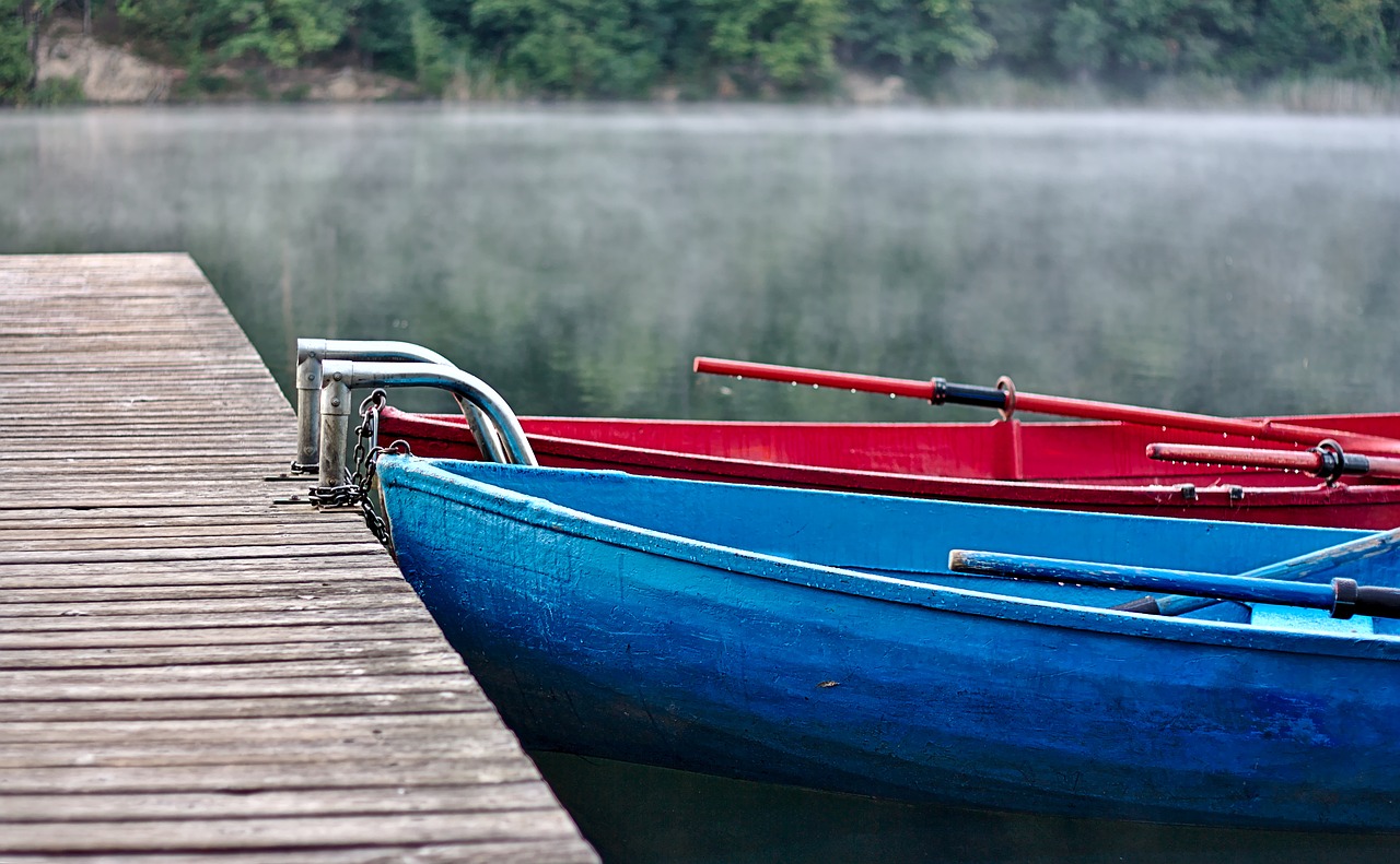 Image - water blue red boat liquid sea