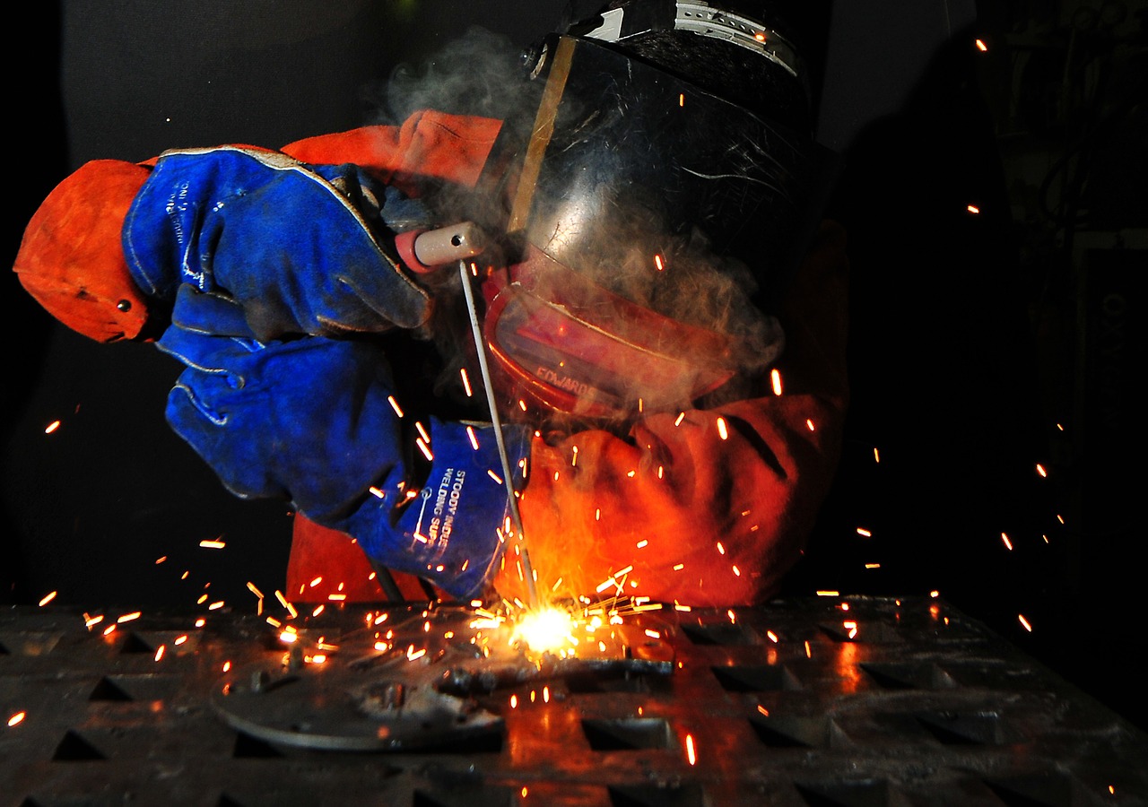 Image - weld welding fire