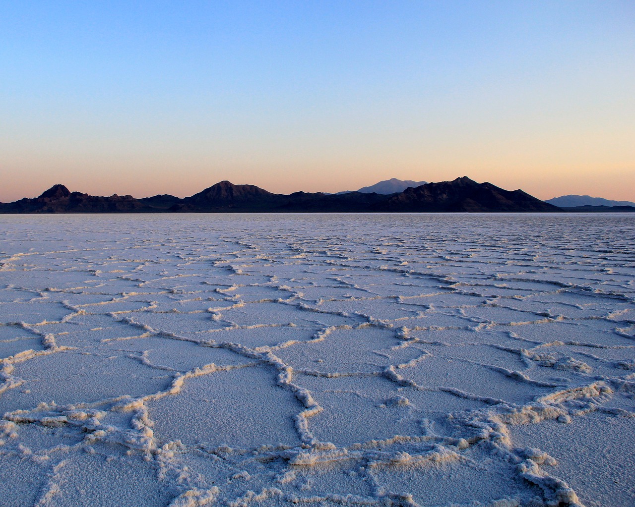 Image - sunrise salt flats landscape flat