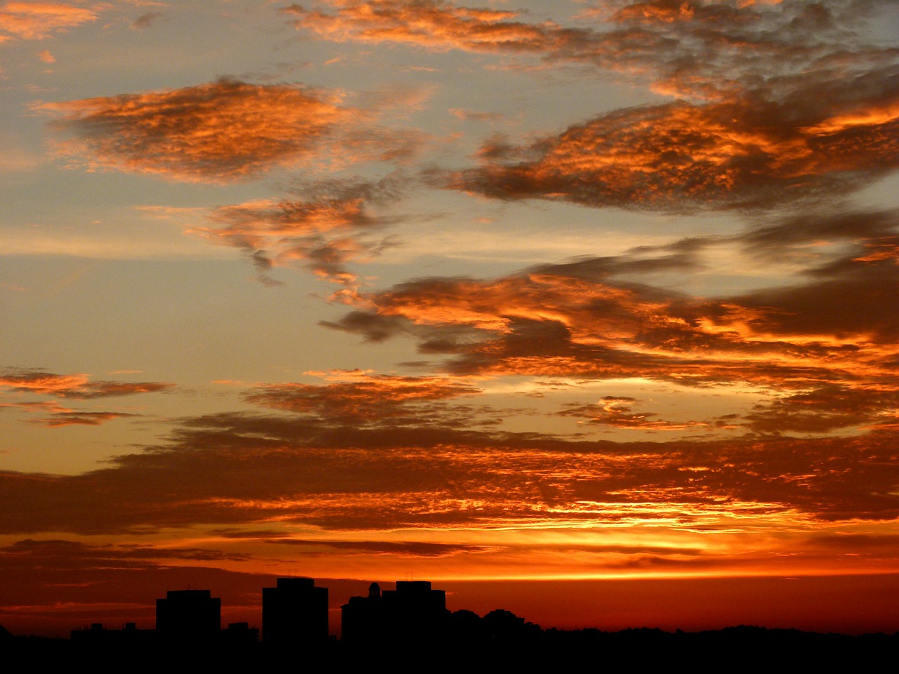 Image - skyline sky sunset red beautiful