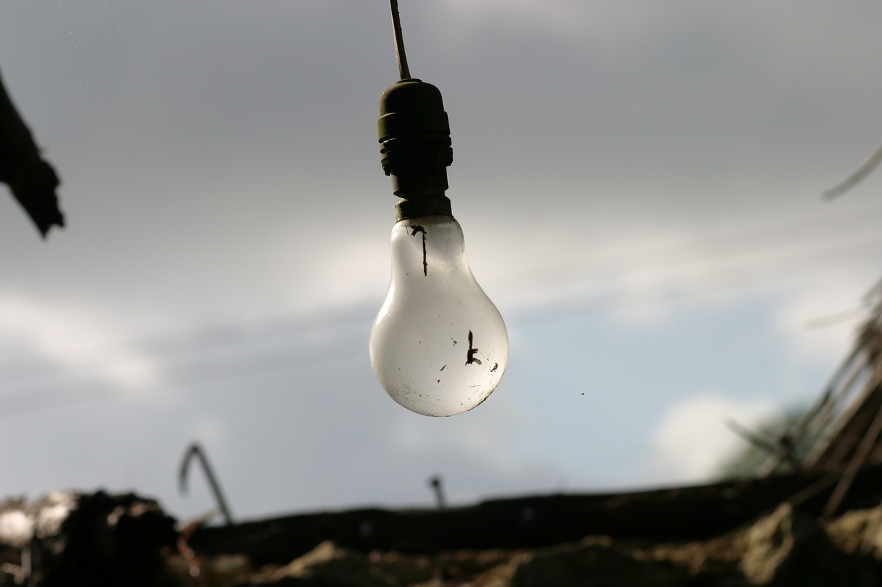 Image - lightbulb neglect creativity