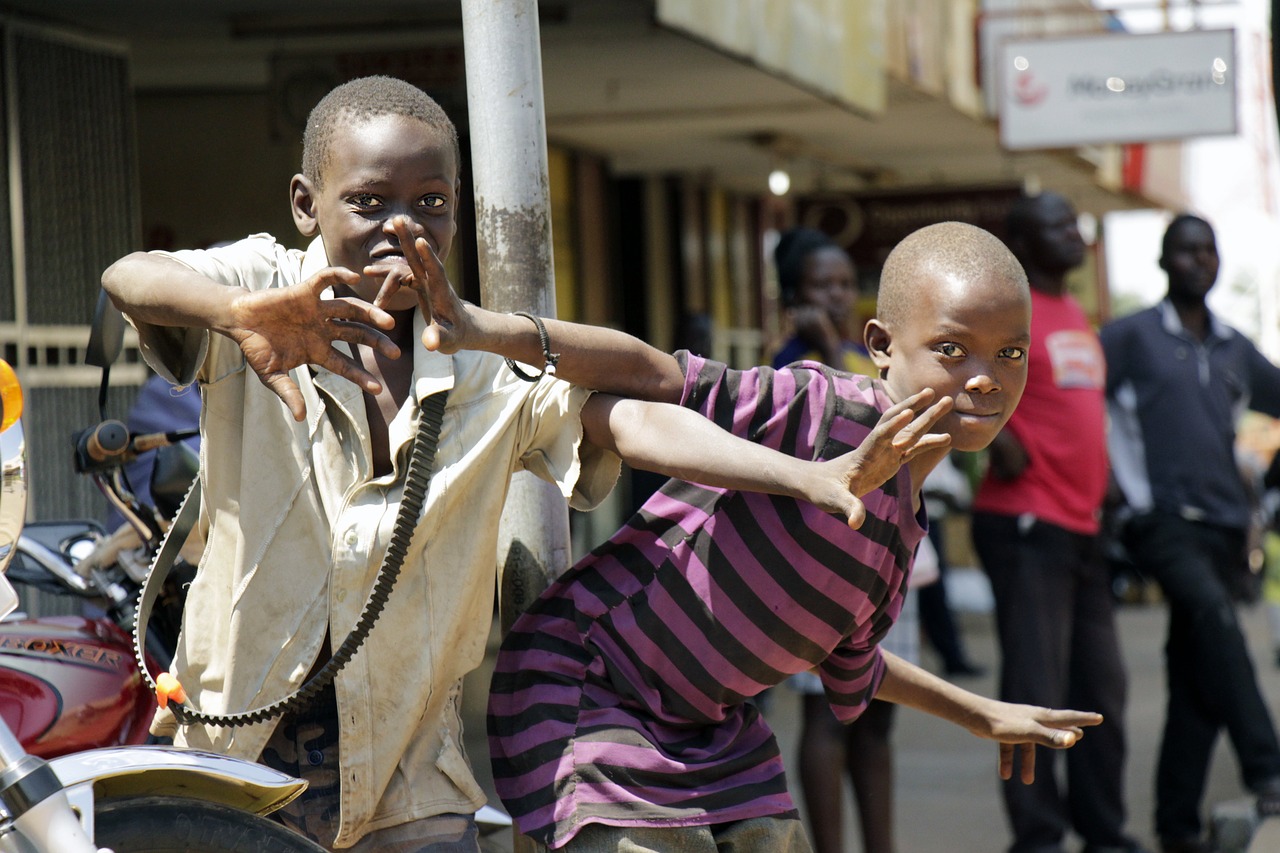 Image - people of uganda children of uganda