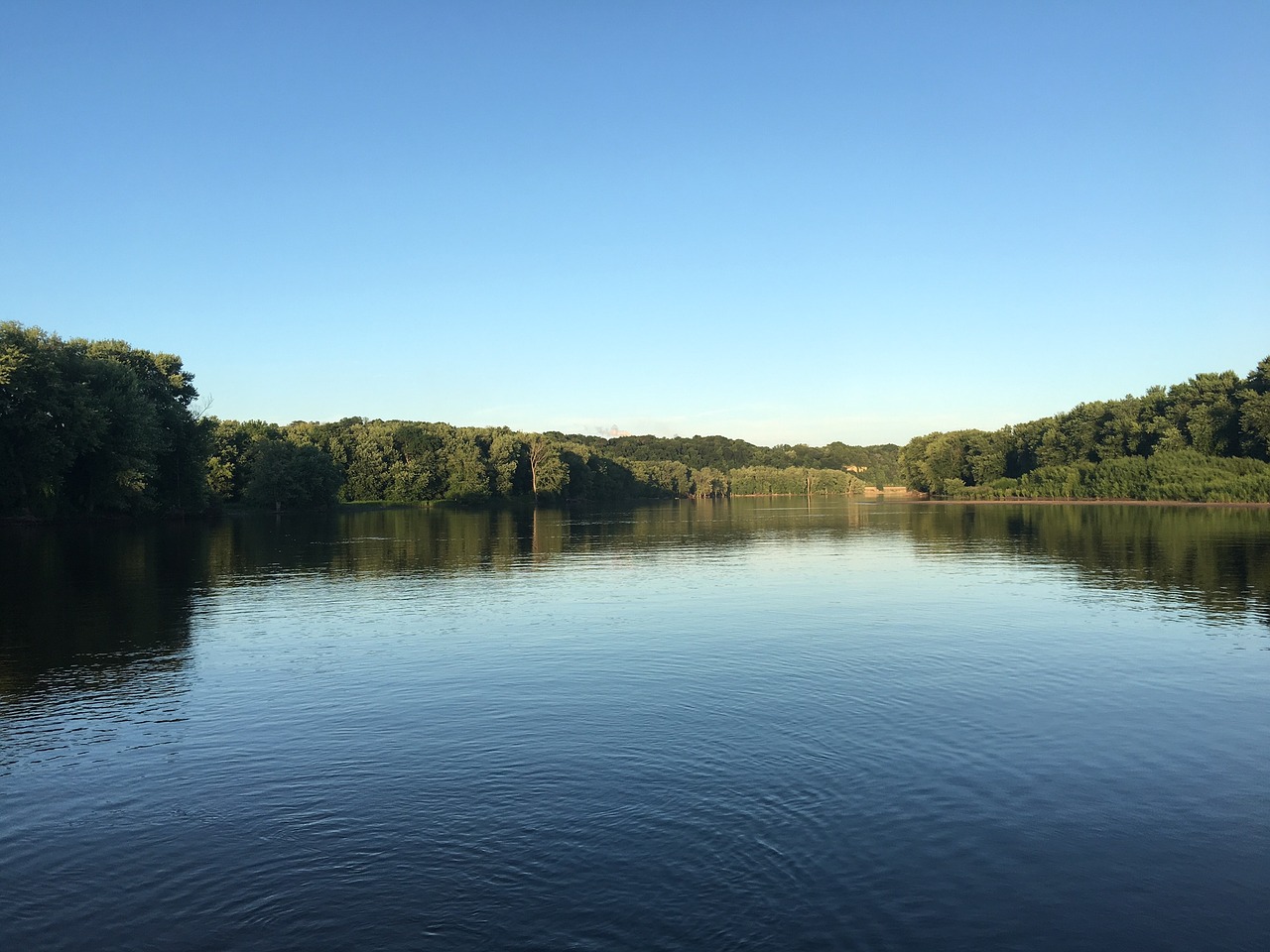 Image - river water calm boating