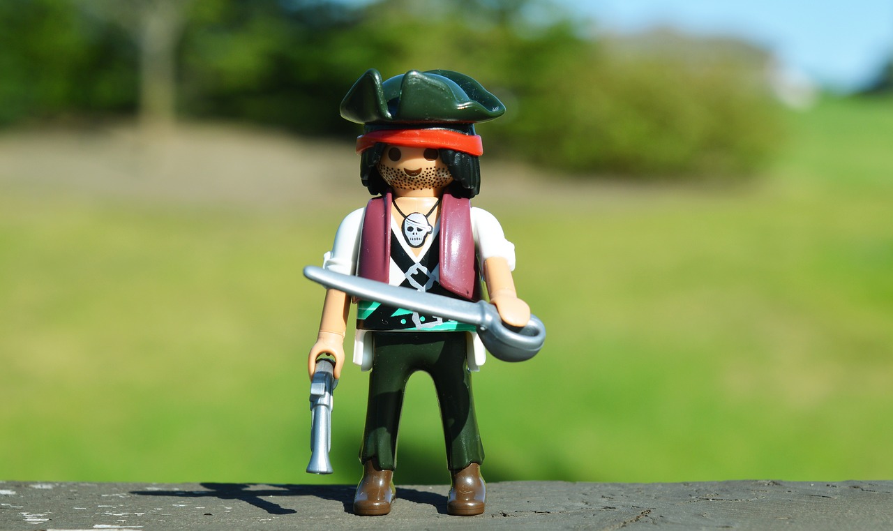 Image - pirate toy sword action figure