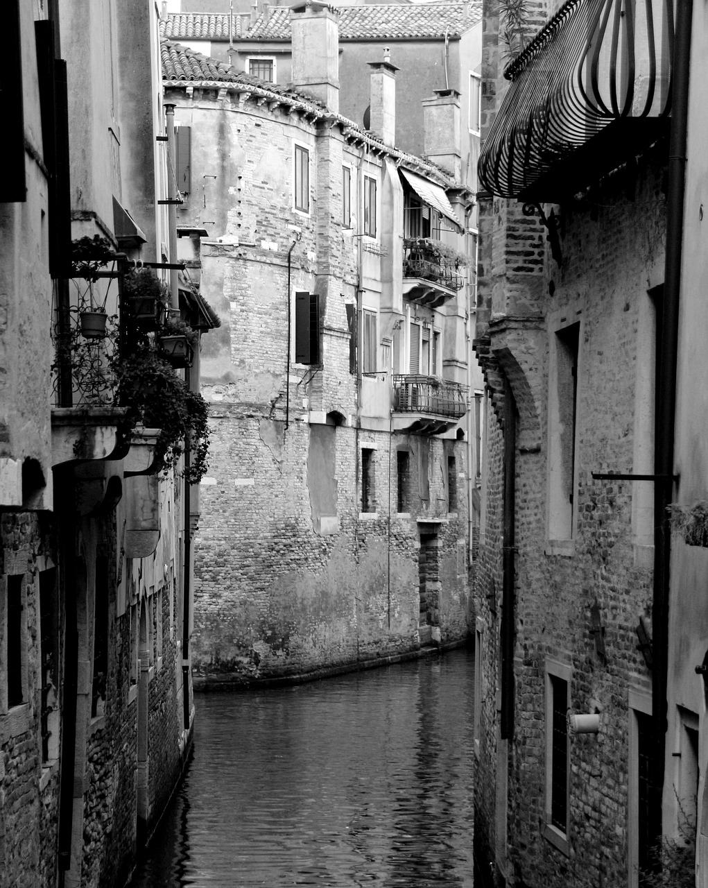 Image - venice black white channel italy