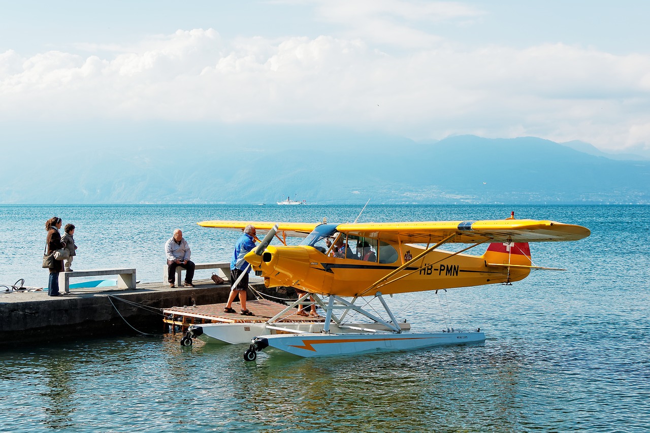 Image - seaplane geneva lake switzerland