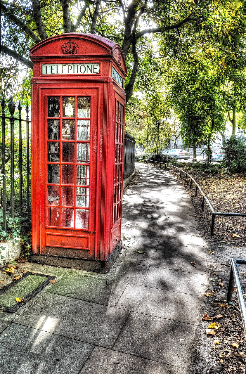 Image - london telephone box red england