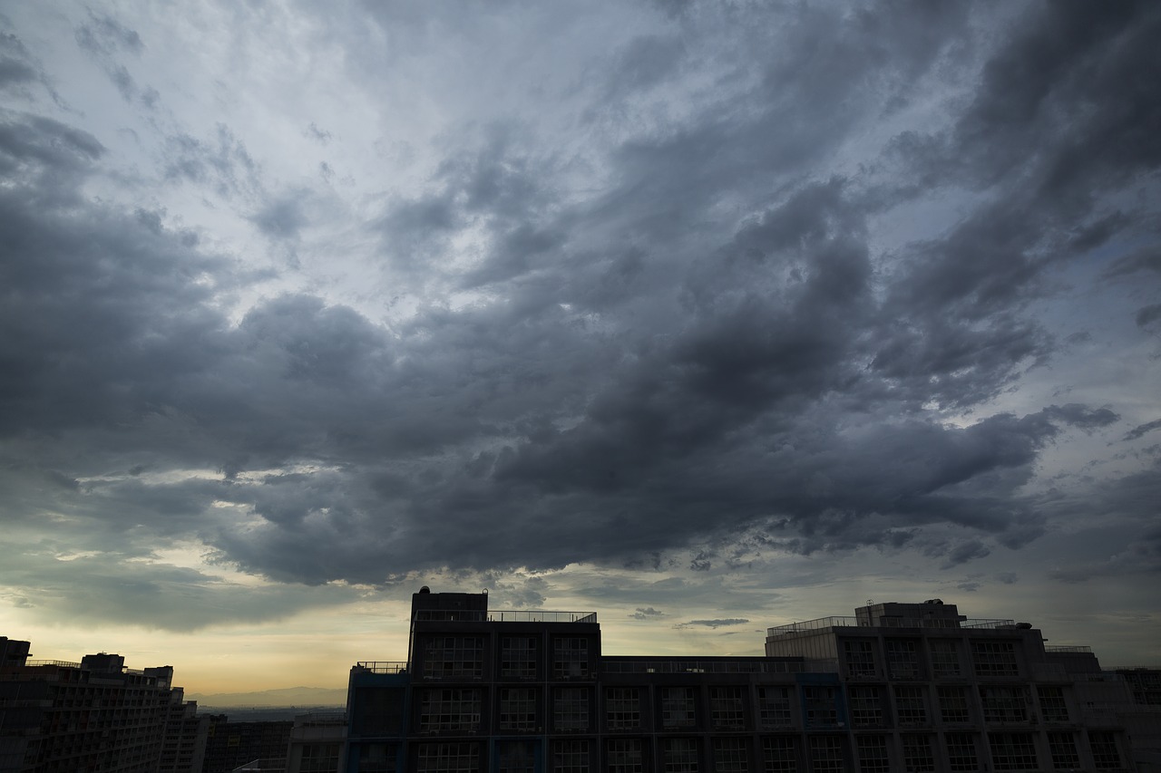 Image - sky cloud dark clouds at dusk