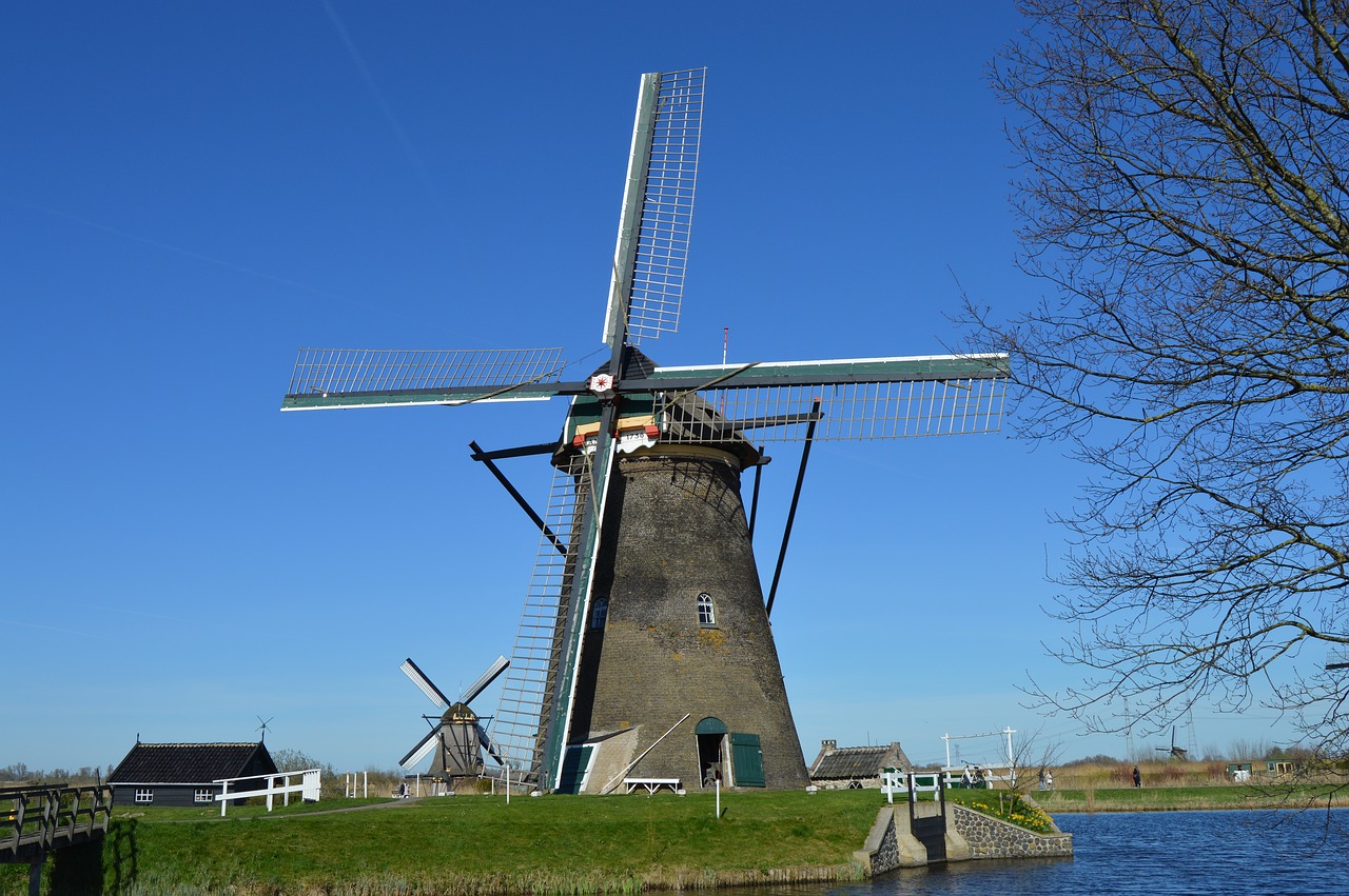 Image - mill mills kinderdijk holland