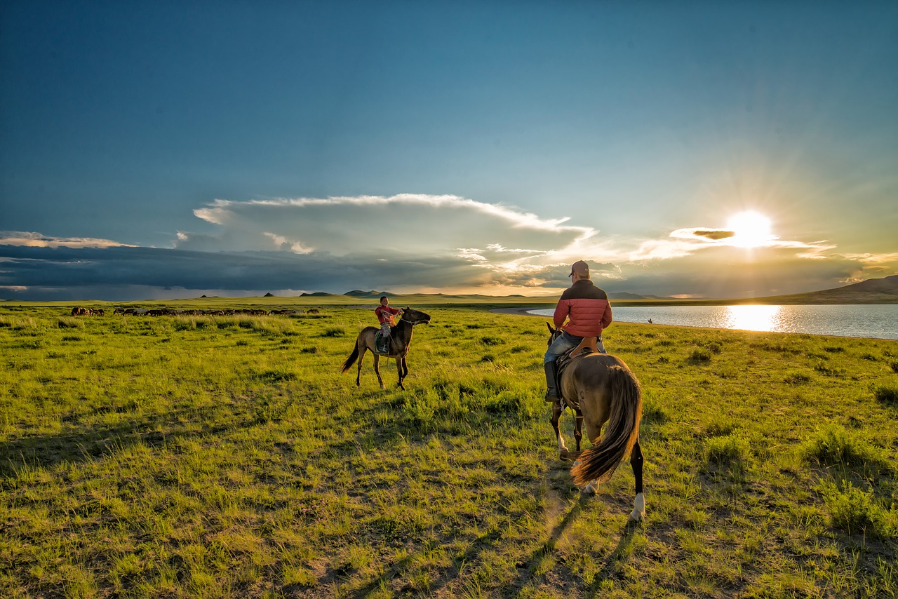 Image - nomadic children sunset horse