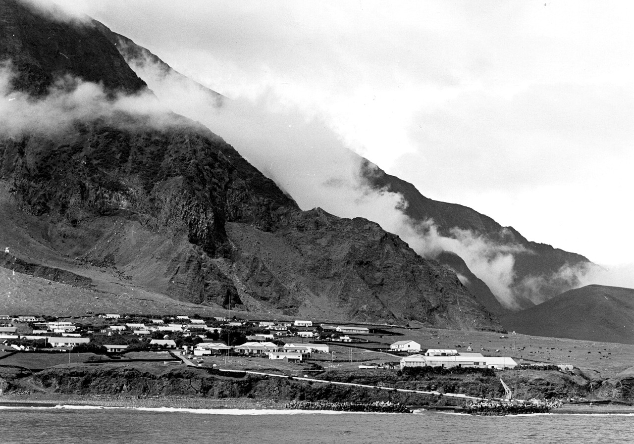 Image - tristan da cunha settlement of