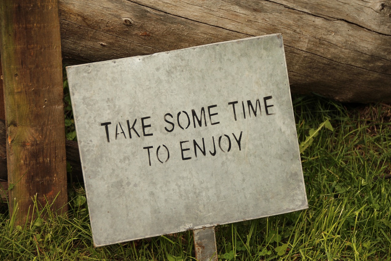 Image - sign enjoy time