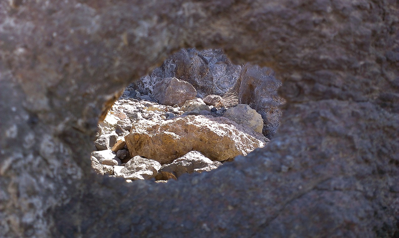 Image - rock hole tenerife fantasy