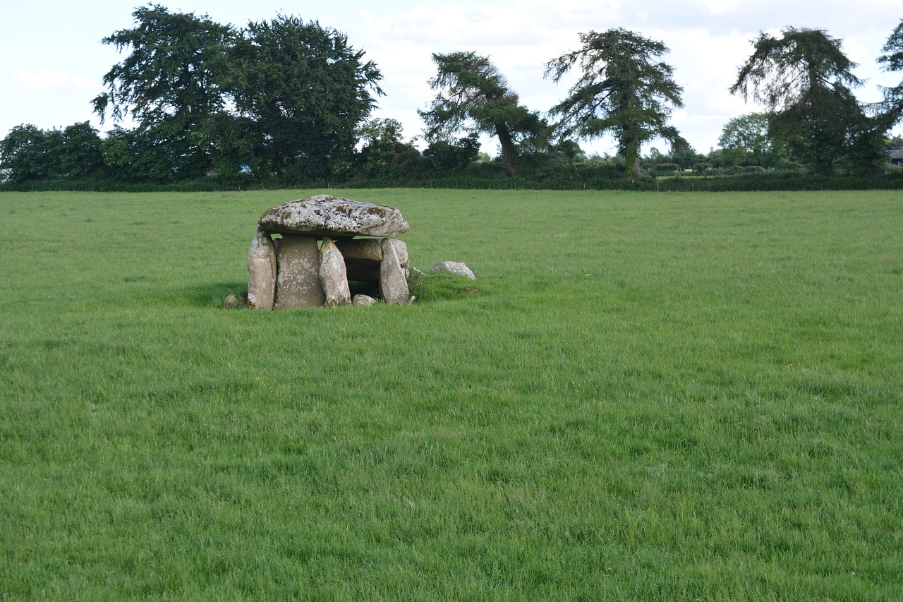 Image - gravesite brown hill ireland