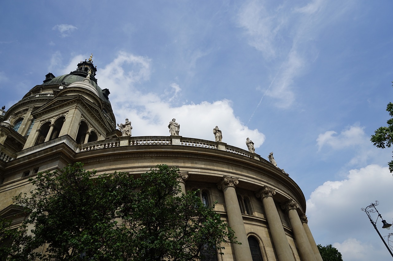 Image - hungary budapest cathedral