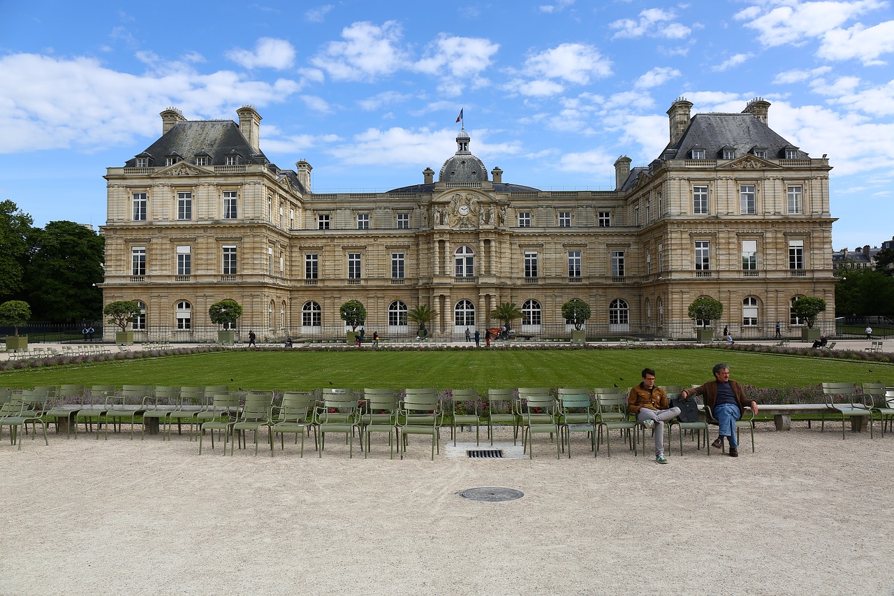 Image - paris luxembourg garden palace