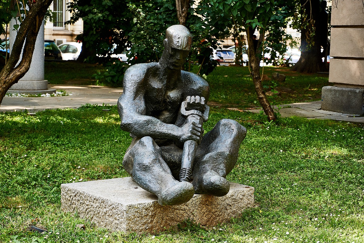 Image - bulgaria sofia sculpture monument