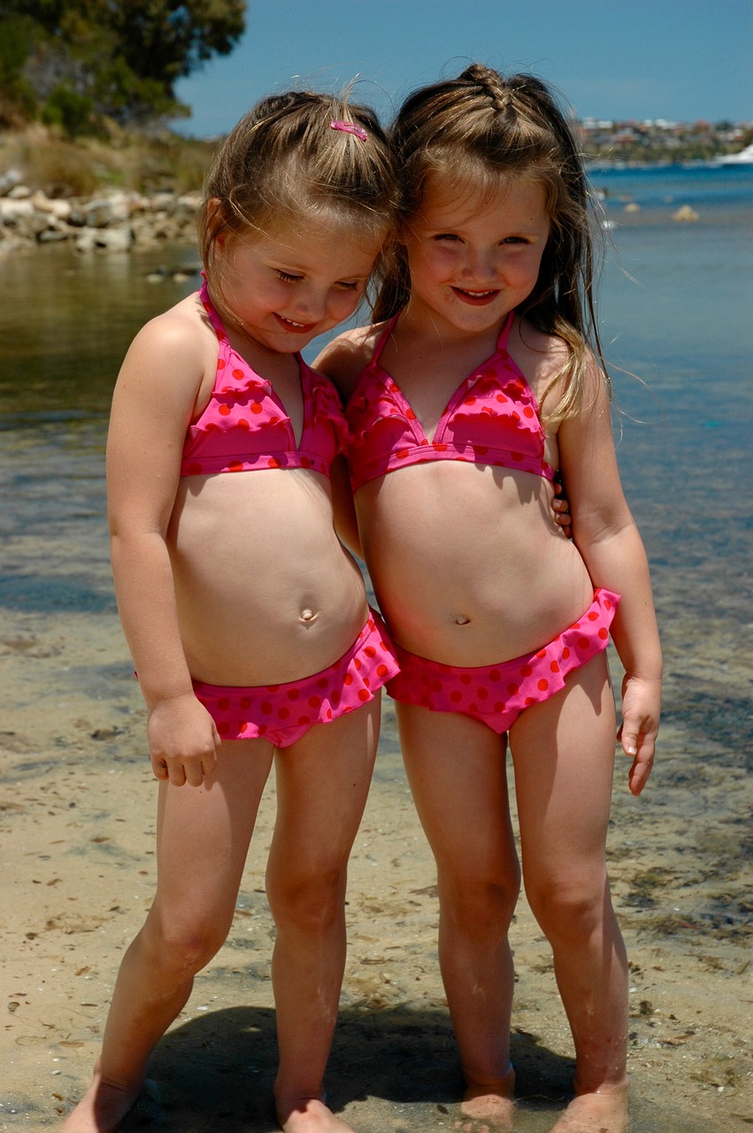 Image - girls child twins cute bathing