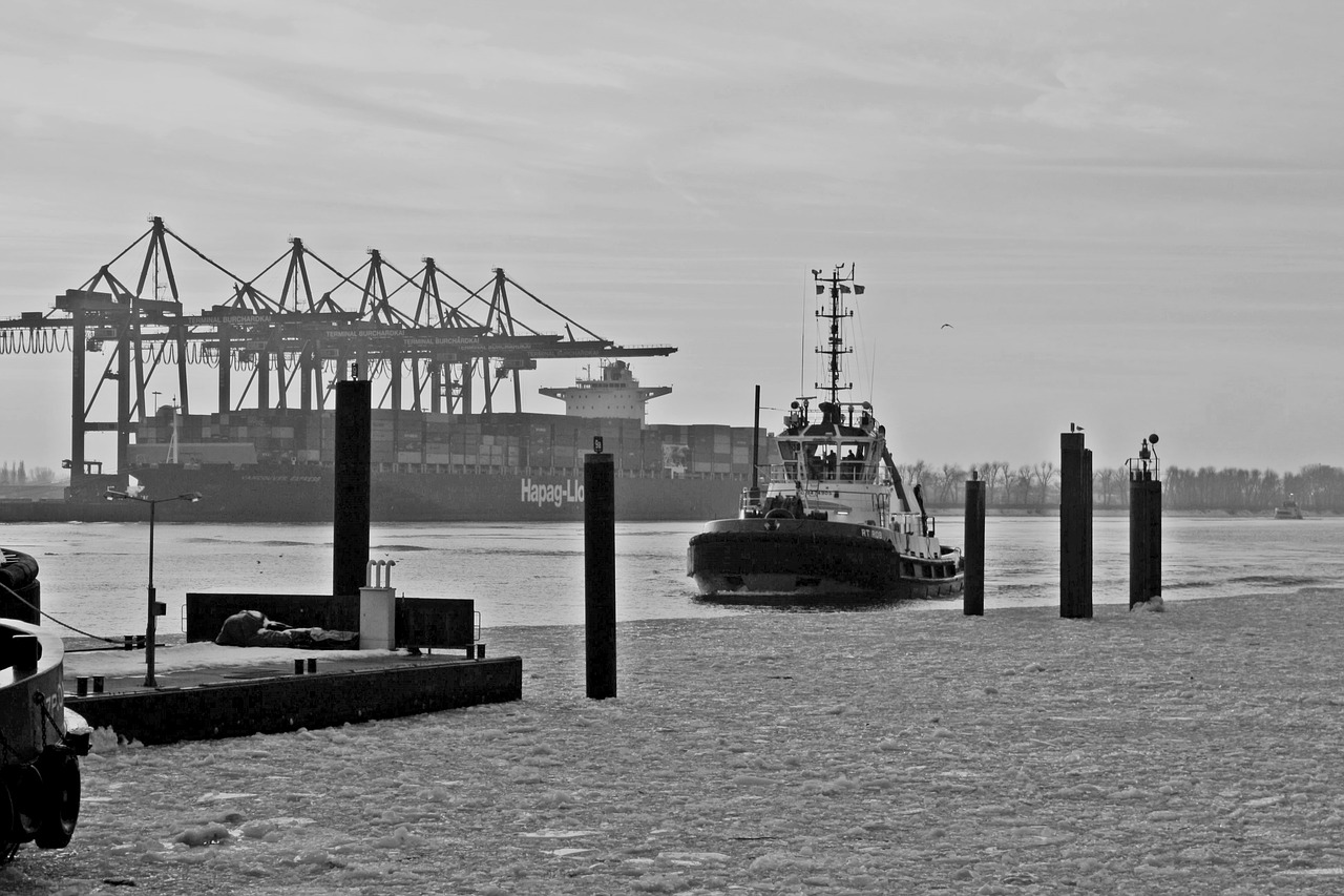 Image - harbour cruise port motifs