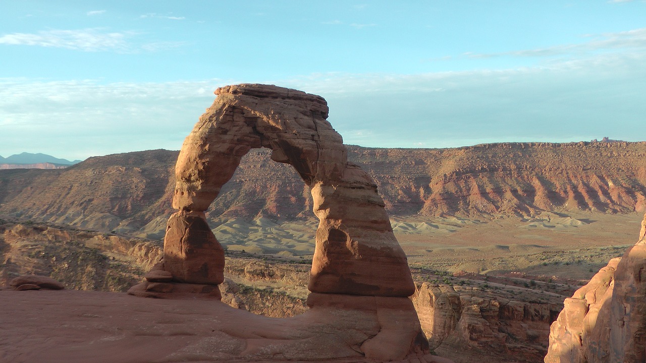 Image - rock arch landmark utah landscape