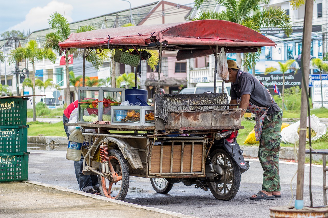 Image - vehicle eat on the go stand