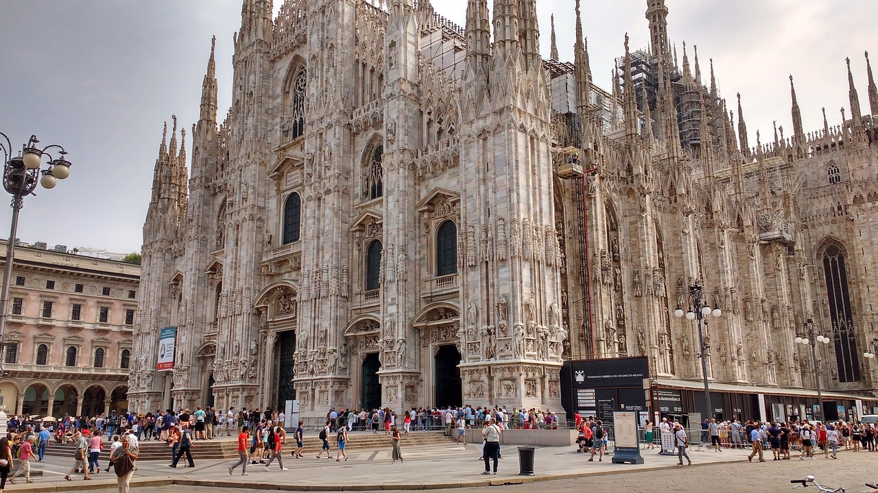 Image - milan facade cathedral