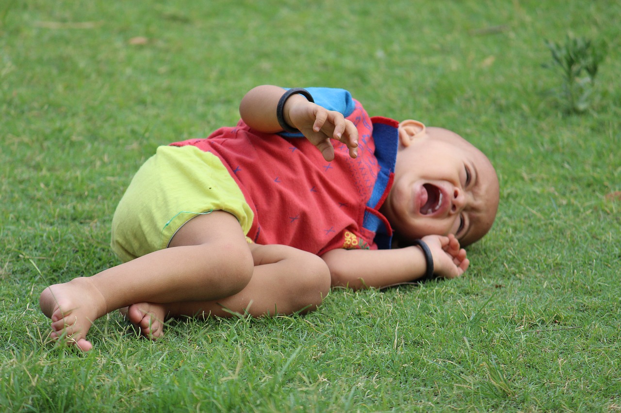 Image - crying baby child newborn boy