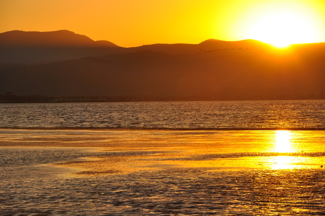 Image - china lijiang pull the city sea