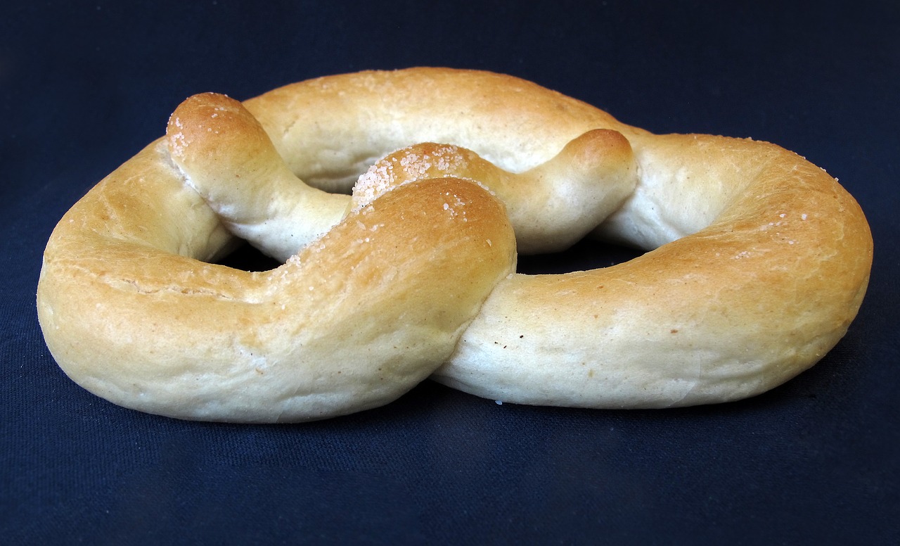Image - breze pretzel isolated salzbreze