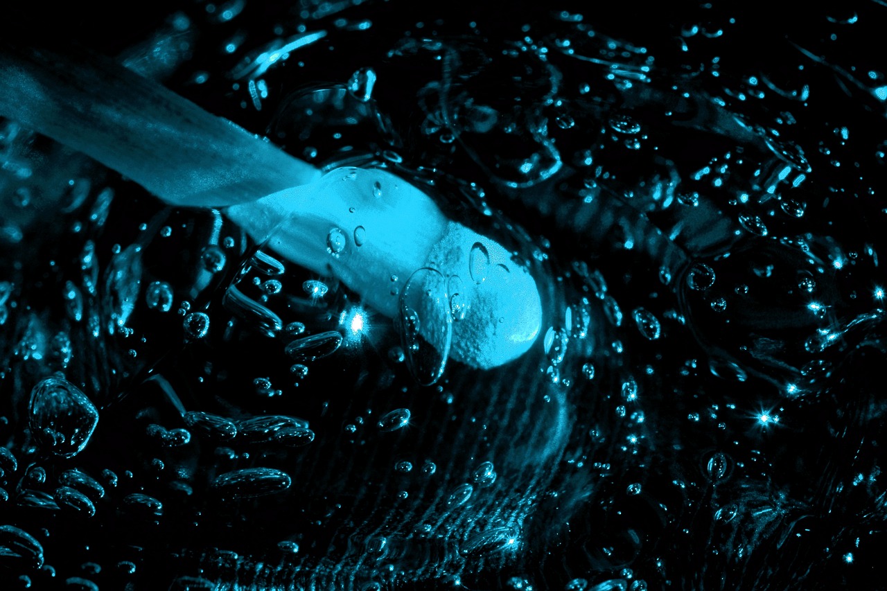 Image - blue bubble air drop abstract
