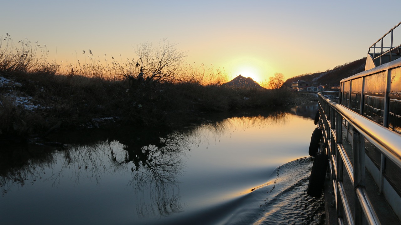 Image - sunset north korea winter