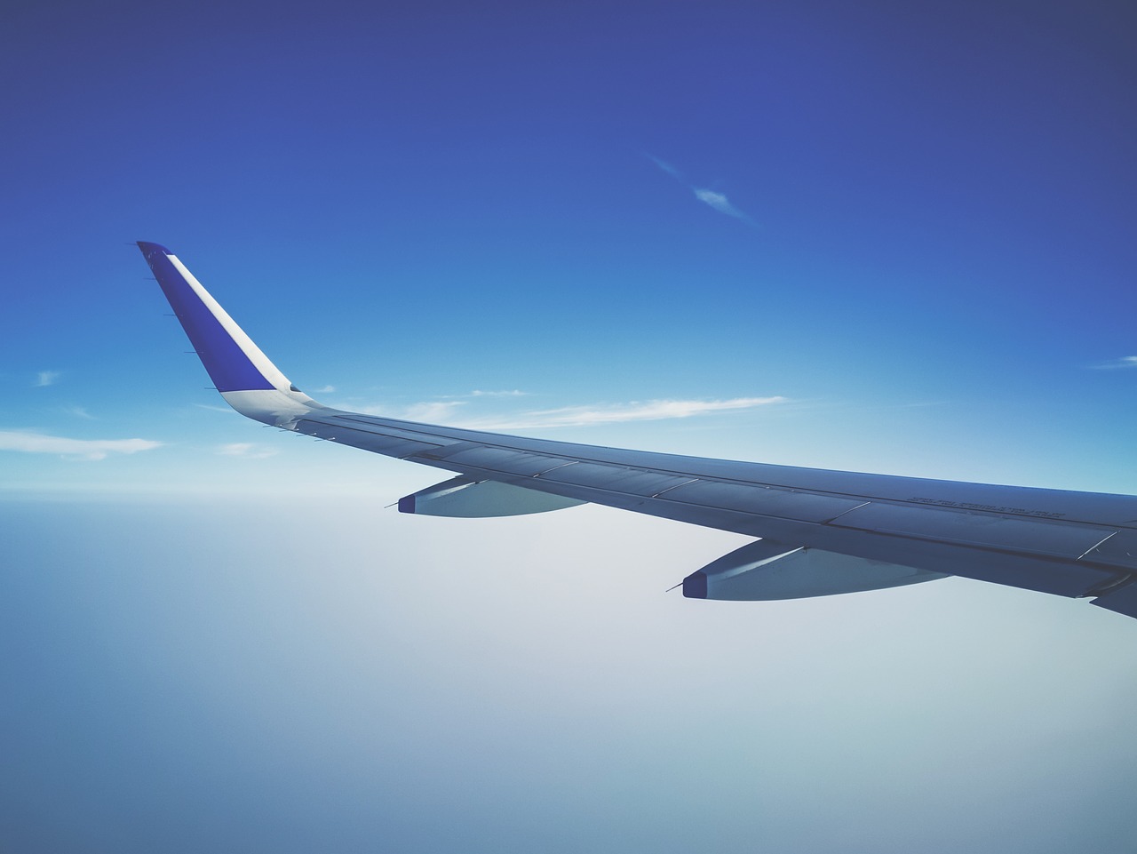 Image - plane window windowseat window seat