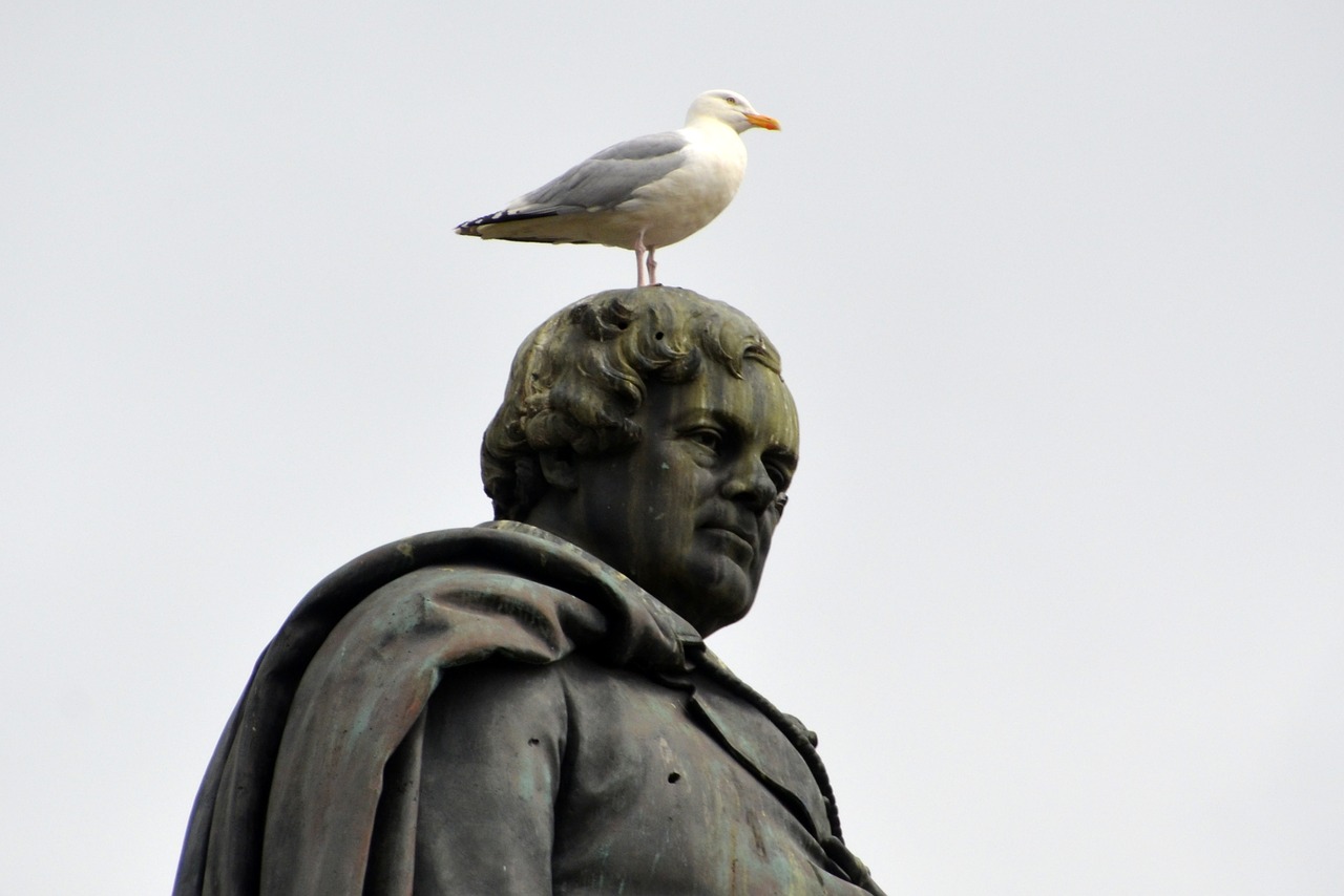 Image - oconnel dublin ireland statue
