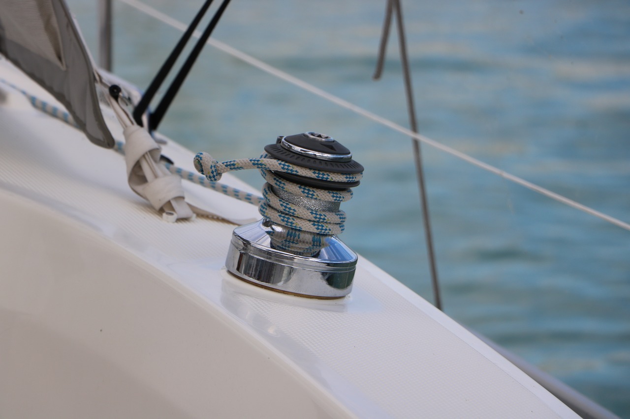 Image - winch rope sailing boat water