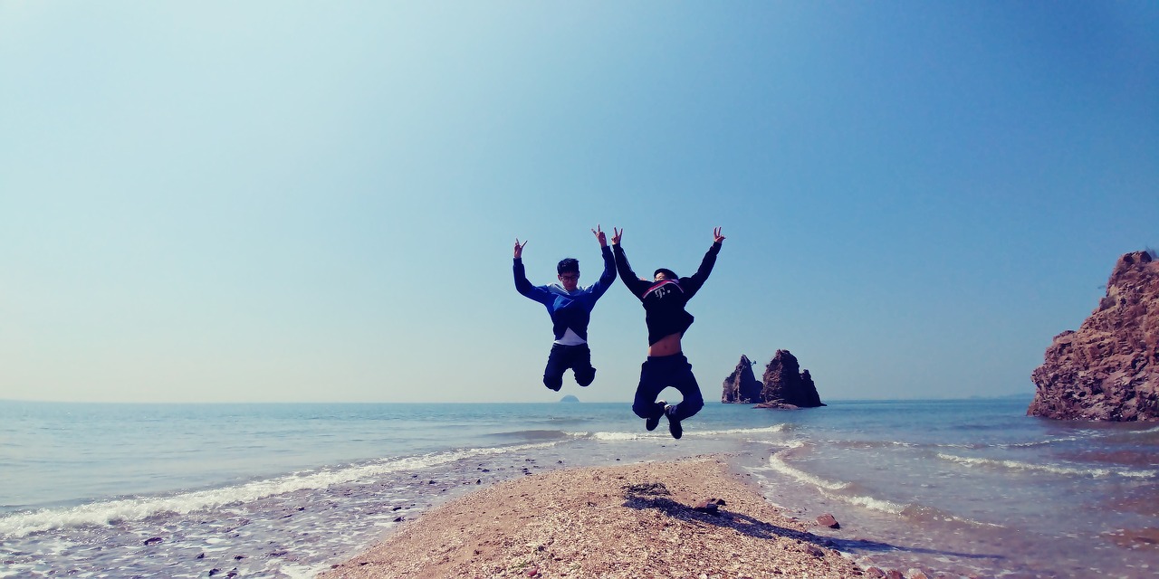 Image - jebudo play waves blue water sea
