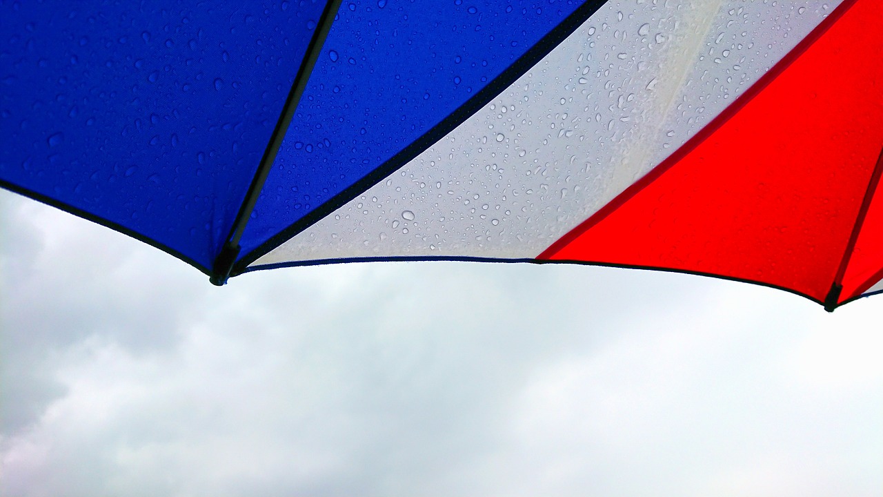 Image - tricolor umbrella cloudy