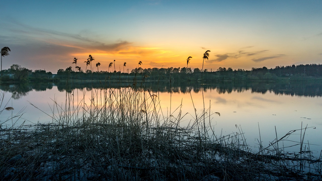 Image - landscape pesochin evening river