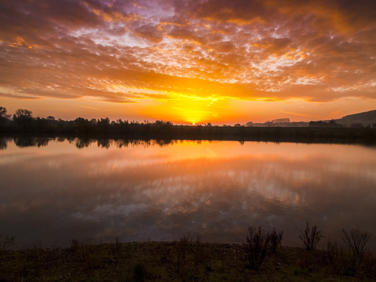 Image - landscape pond twilight sun