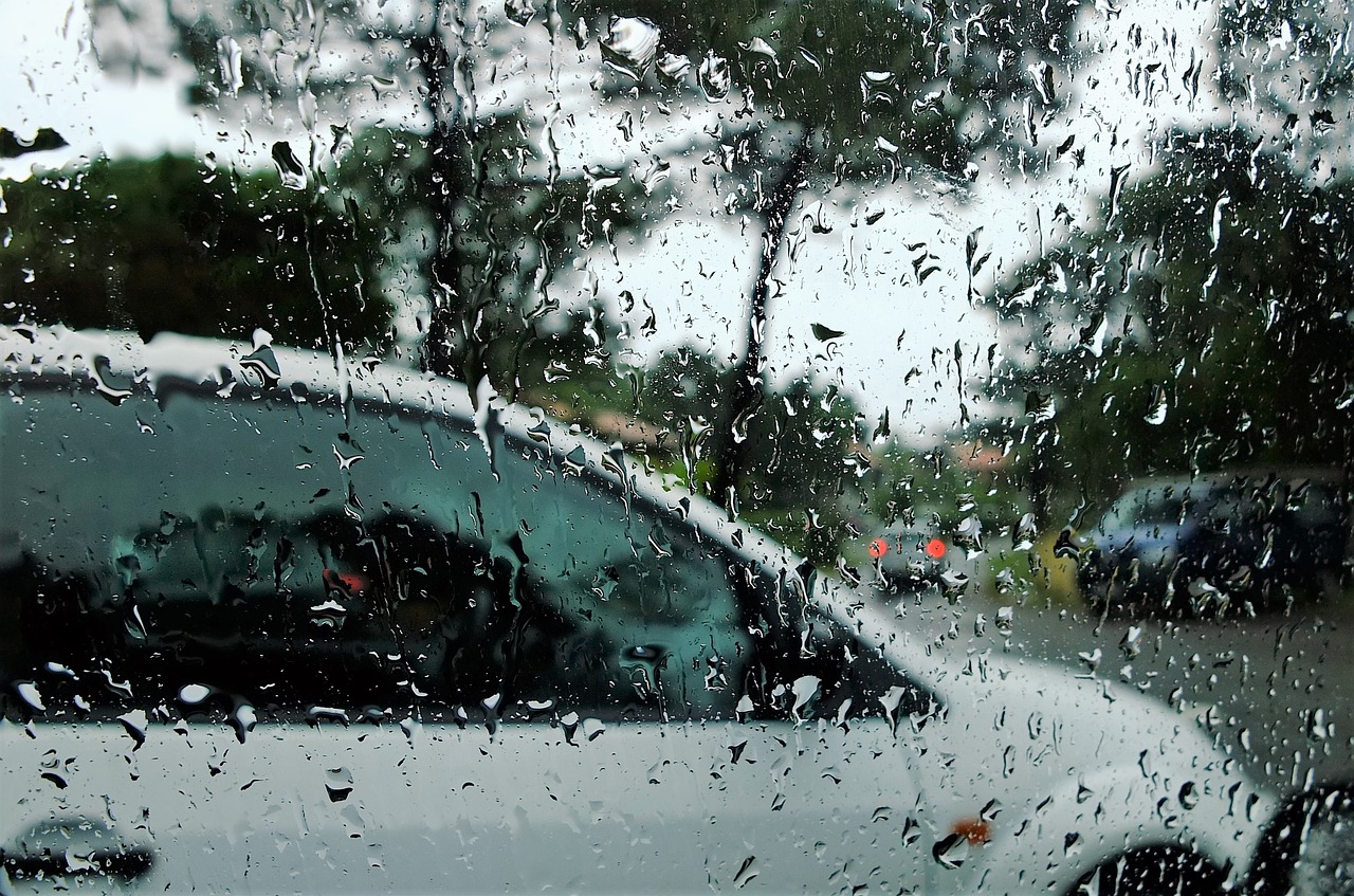 Image - rain auto run off