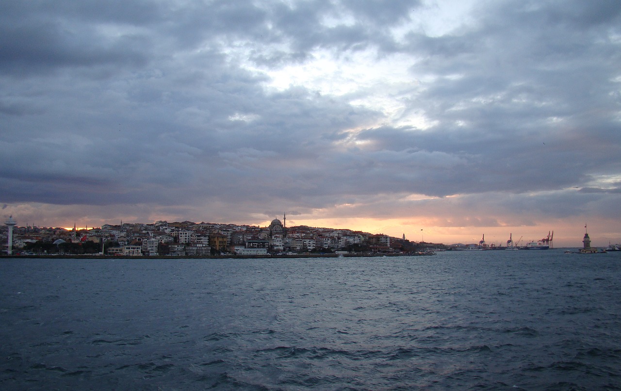 Image - turkey bosphorus strait istanbul