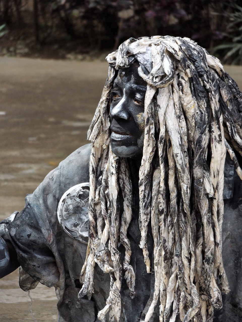 Image - statues of vargas