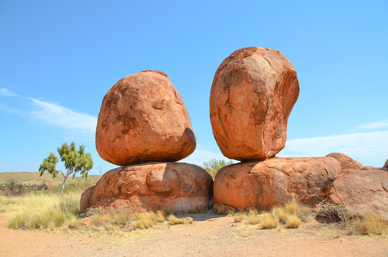 Image - devils marbles karlu karlu rocks