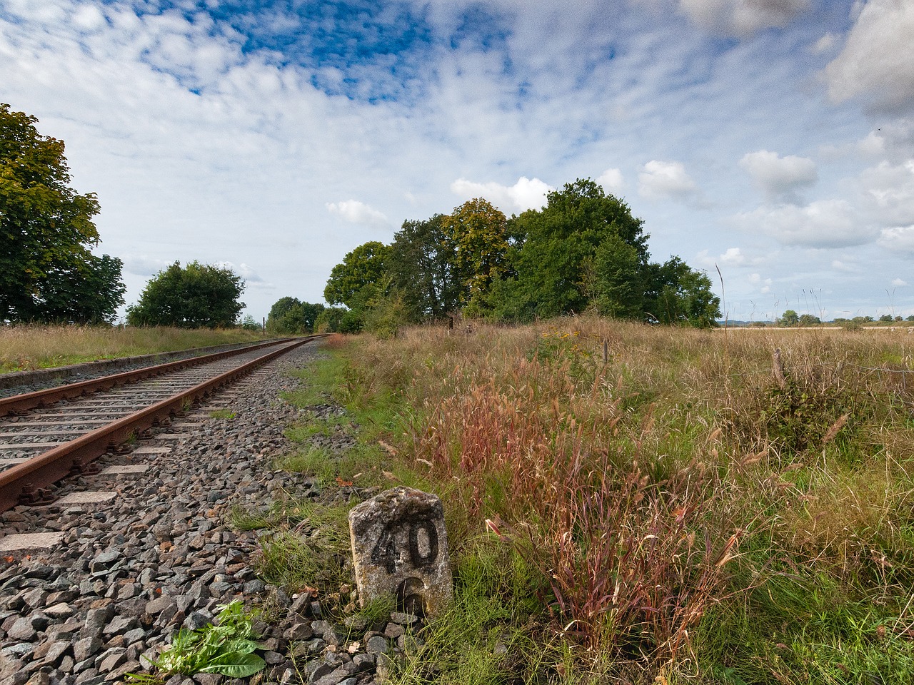 Image - worpswede lower saxony sky train