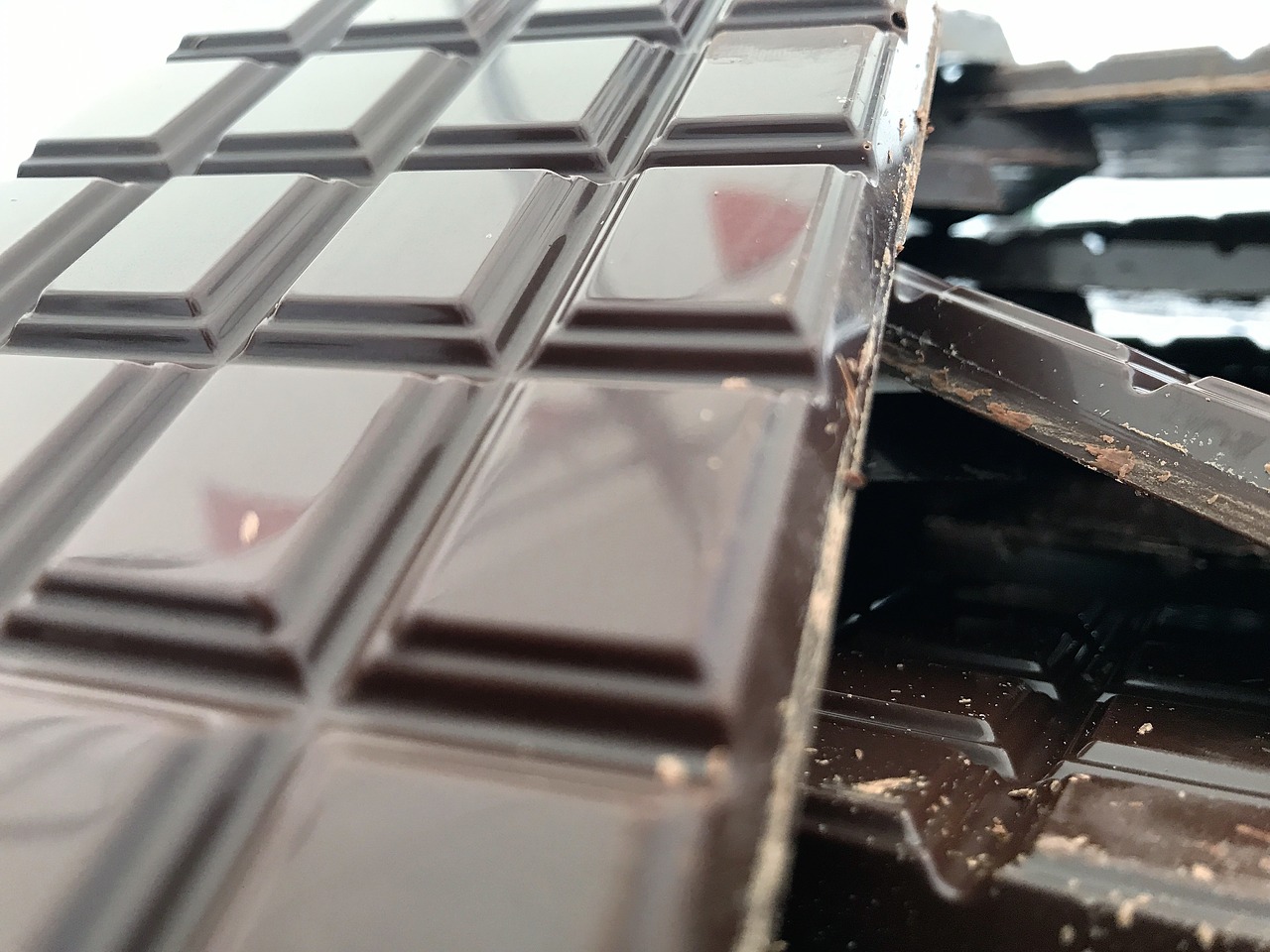 Image - dark chocolate bars food dessert